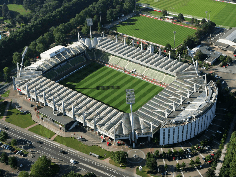 stadion_wieza_monitoringu_wieza_kamerowa_securitbox